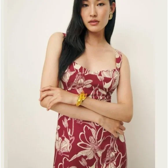 Reformation Thea Linen Dress in Las Dalias Floral Red Cream Dress 4 - Picture 2 of 8